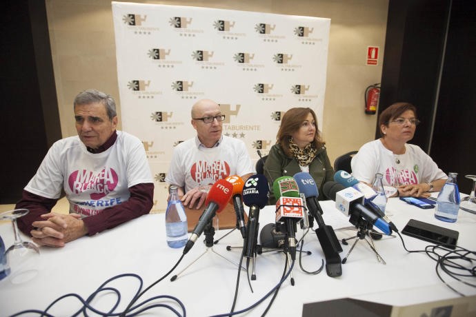 Guillermo de la Barreda, primero empezando por la izquierda
